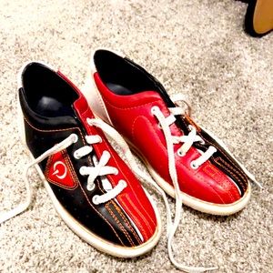 Bowling shoes